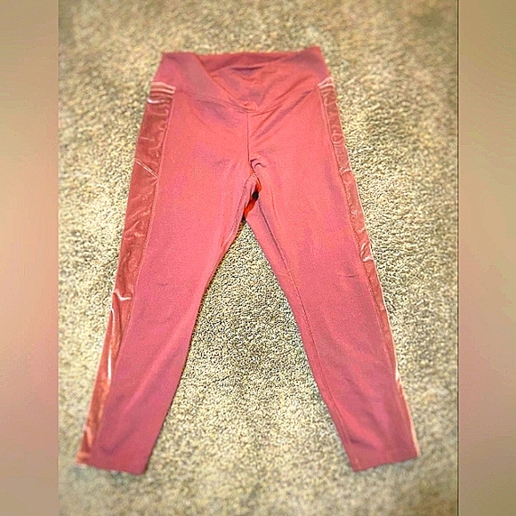 Pink by victorias secret vintage velour trimmed leggings! - Picture 3 of 3